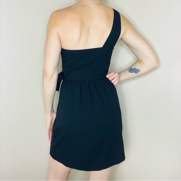 Club Monaco Black One Shoulder Mini Party Dress - Picture 3 of 7